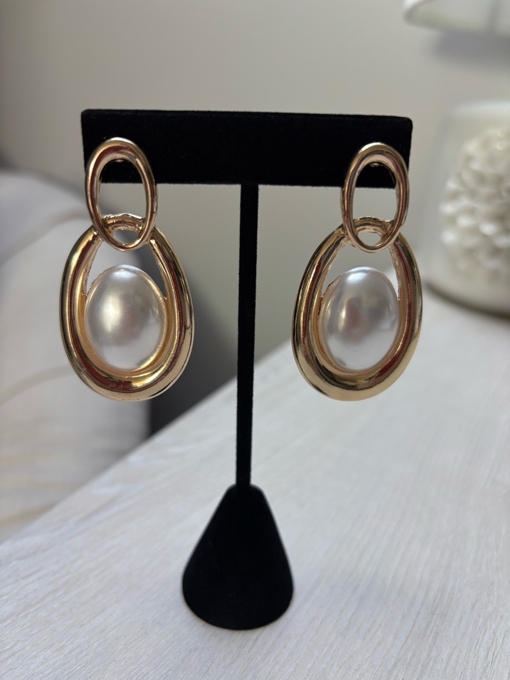 Gold-Tone Pearl Drop Earrings - Classic Women Jewelry never worn